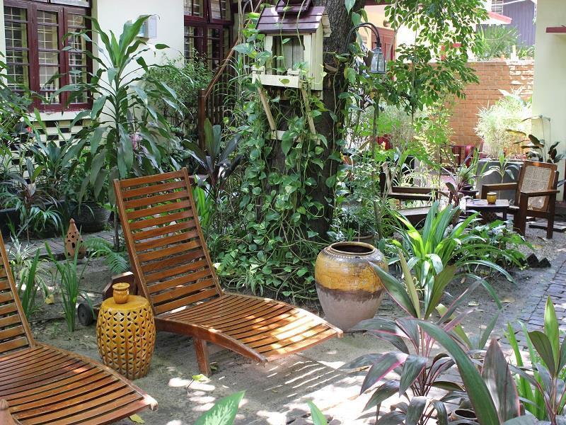 יאנגון Alamanda Inn, Boutique Hotel And French Restaurant מראה חיצוני תמונה